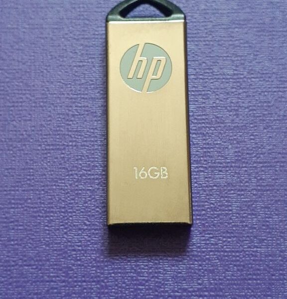 فلش مموری Hp-V220W ظرفیت 16 گیگابایت