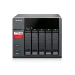 ذخیره ساز تحت شبکه QNAP مدل TS-563-2G